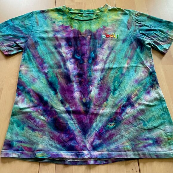 Cool Shirtz Very Cool Unisex Dyed T-Shirt size XS CUSTOM TIE-DYED Cold Ones - Picture 2 of 5